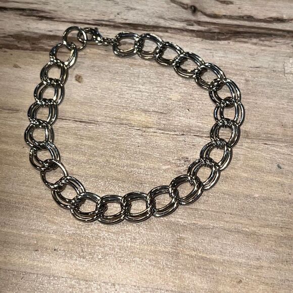 Vintage Gold Tone Circular Links Bracelet - Picture 1 of 8